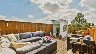 UTNR_image-patio